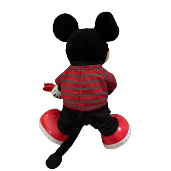 Fisher Price Disney’s Rock Star Mickey Mouse - Picture 8 of 16
